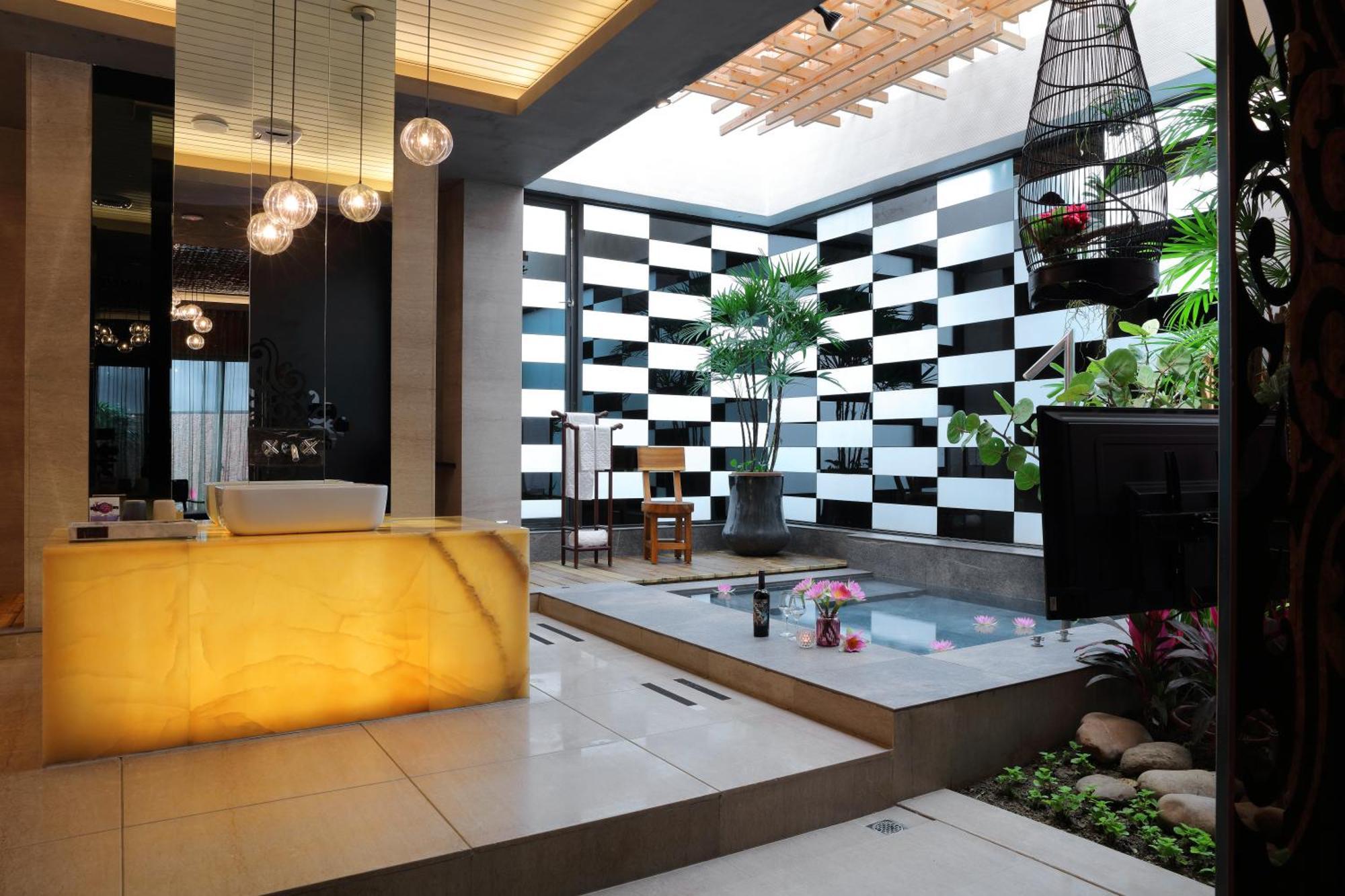 Mulan Motel Tchaj-čung Exteriér fotografie